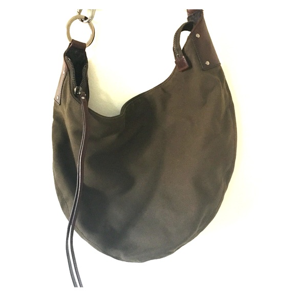 Gucci Handbags - 🏷️SOLD AUTHENTIC GUCCI HOBO DESIGNER HANDBAG🏷️SOLD